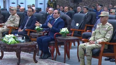 السيسي: الدولة تراعي الحفاظ على ثروتها القومية عند تنفيذ أية مشروعات جديدة