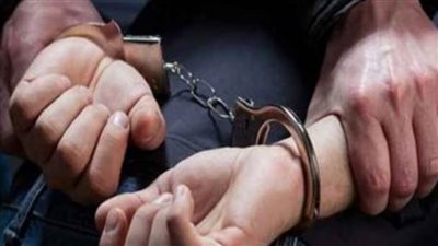 القبض على موظف وبحوزته 3 كيلو هيروين بشبين القناطر 