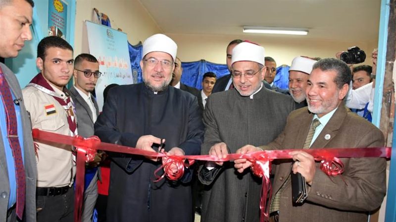 وزير الأوقاف ورئيس