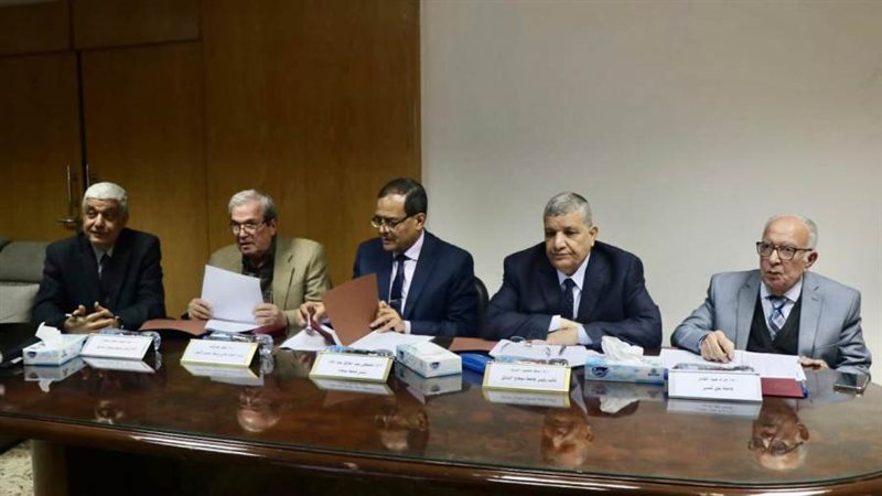 جانب من اللجنه