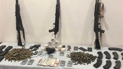 ستة متهمين و62 قطعة سلاح ناري تم ضبطها في تحقيق تورنتو لتهريب الأسلحة