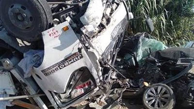 إصابة 4 أشخاص في حادث تصادم بالعاشر 