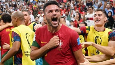 البرتغال تتقدم على سويسرا بثنائية في الشوط الأول