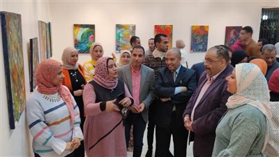 افتتاح معرض 