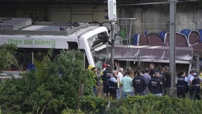 ارتفاع حصيلة ضحايا حادث اصطدام قطارين في إسبانيا إلى 155 مصابا