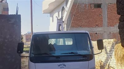 صيانة ورفع كفاءة ٤٠ كشاف إنارة عامة بمركز ومدينة التل الكبير