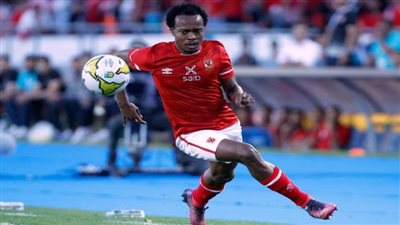 عاجل.. بيرسي تاو يتقدم للأهلي بالهدف الأول في شباك غزل المحلة