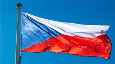 التشيك تجدد القيود المفروضة على حدودها مع سلوفاكيا