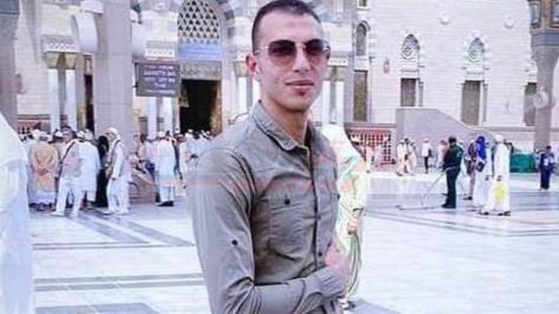 الكاتب ابرهيم عبدالناصر