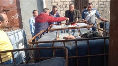 ضبط 60 طن زيت طعام معاد استخدامه وغير صالح للاستهلاك الآدمي بالبحيرة