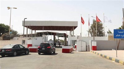 افتتاح أربع بوابات جديدة بمعبر رأس جدير الحدودي بين تونس وليبيا