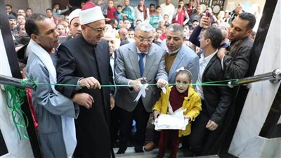 بتكلفة 9 ملايين جنيه.. محافظ المنيا يفتتح مسجد الإمام الحسين بقرية بني حرام بدير مواس.. صور 