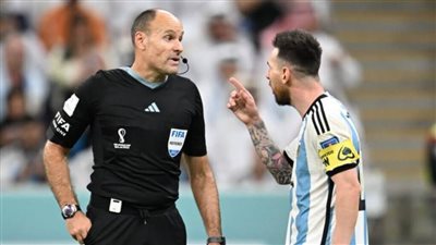 ميسي: يجب على الفيفا مراجعة اختياراتها للحكام