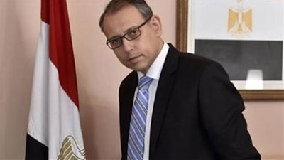 سفير مصر بموسكو يؤكد على ما تمثله السياحة الروسية من أهمية للسوق السياحية المصرية