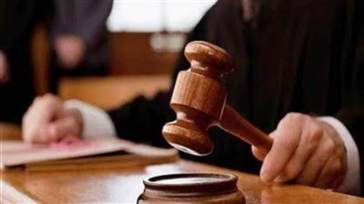 تأجيل إعادة إجراءات محاكمة 3 متهمين بـ