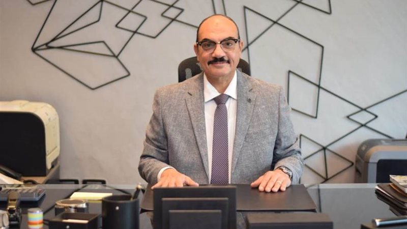 الدكتور رضا فرحات