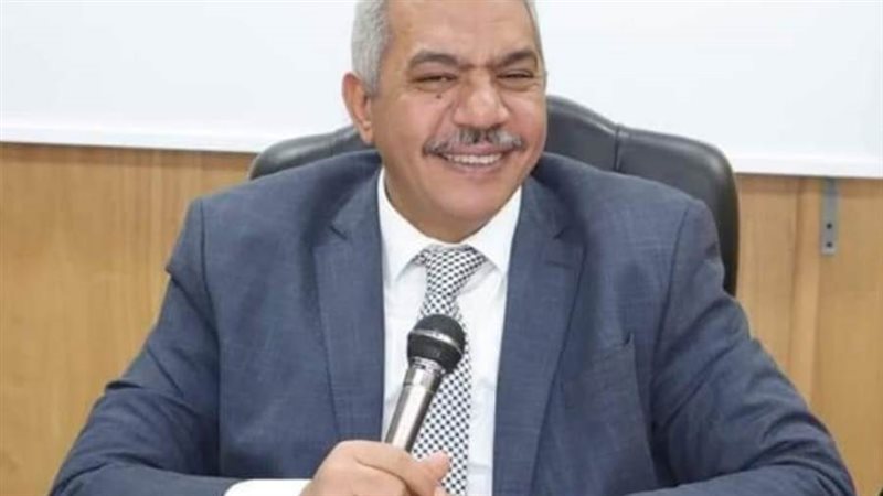 د محمود صديق