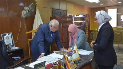 محافظ الوادي الجديد يعتمد المخططات التفصيلية لقرى مركز الفرافرة 