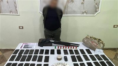 القبض على متهم يروج للمخدرات على مواقع التواصل الاجتماعي