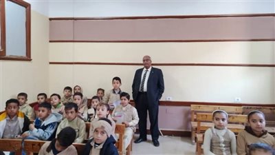 وكيل تعليم بني سويف: مجازاة إدارة مدرسة في الواسطى للتقصير في العمل