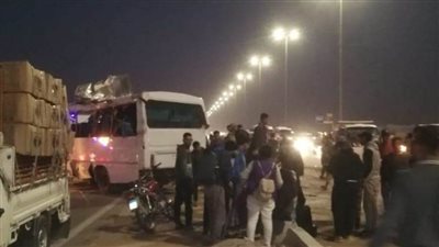  إصابة 13 شخصًا في حادث انقلاب أتوبيس بطريق مصر إسماعيلية الصحراوي 