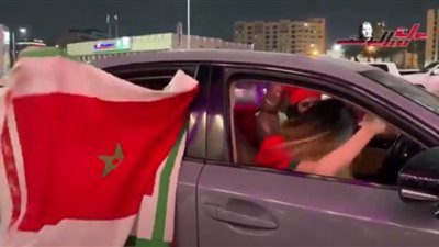 فرحة عربية في الشوارع القطرية بعد فوز المغرب