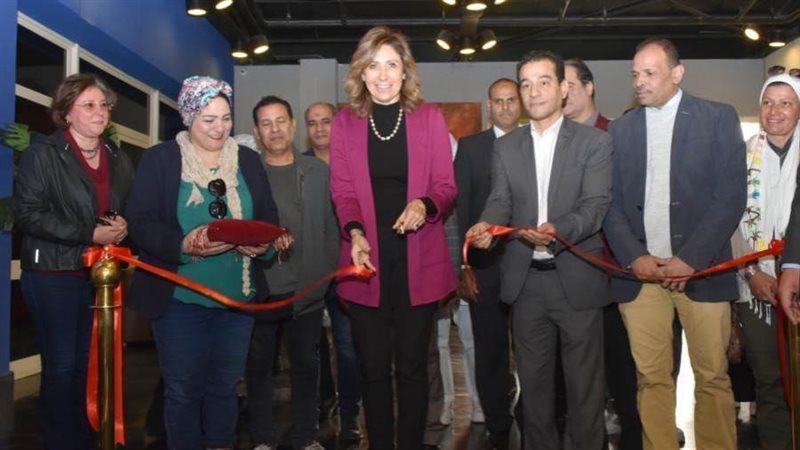 افتتاح معرض نجيب