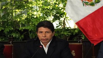 شاهد رسالة بخط يد رئيس بيرو المخلوع من معتقله 