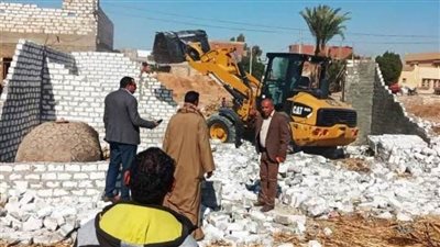 محافظ سوهاج: إزالة 21 حالة تعد على الأراضي الزراعية وأملاك الدولة والبناء المخالف