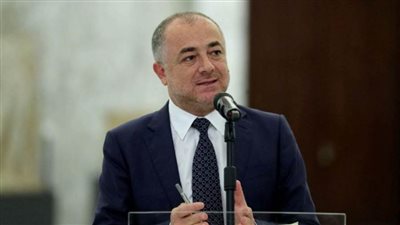 نائب رئيس البرلمان اللبناني: لا يمكن الوصول لتفاهم لانتخاب رئيس جديد للبلاد دون حوار