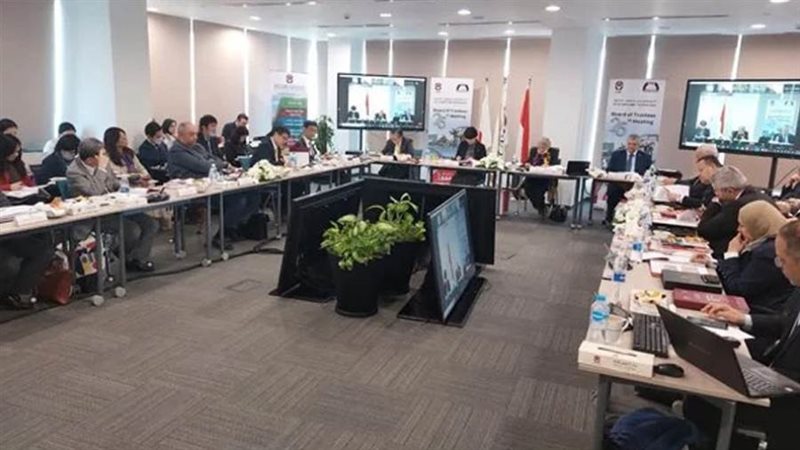 فايزة أبو النجا تترأس