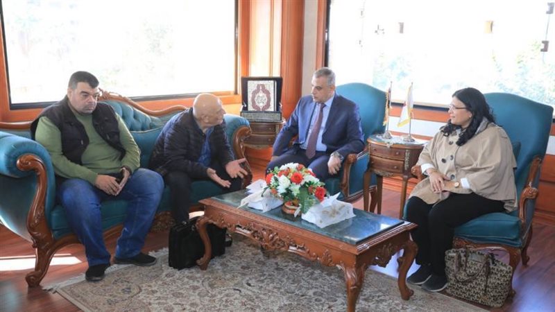 جانب من الوفد