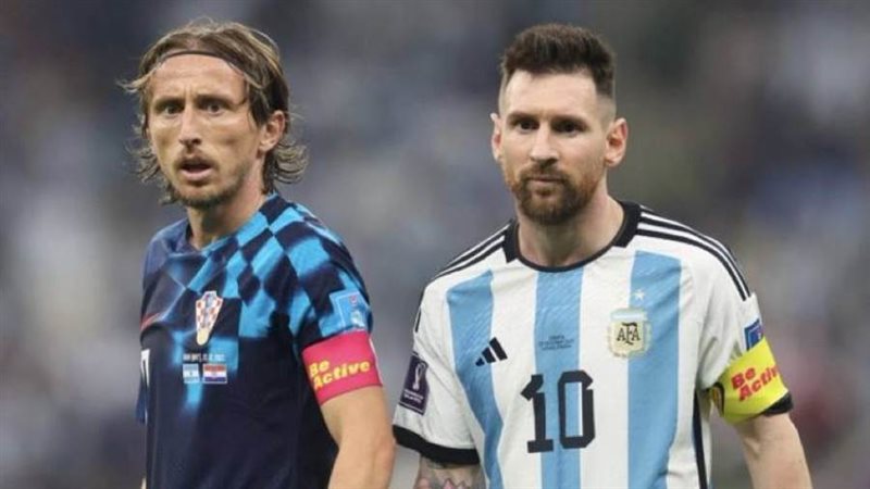 ميسي ومودريتش