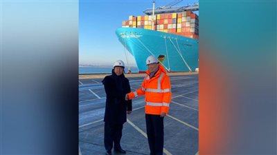 وزير النقل يزور أكبر الموانئ البريطانية 