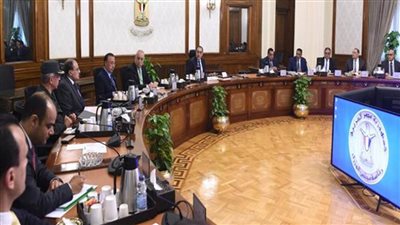 رئيس الوزراء يتابع موقف المشروعات التنموية والخدمية والتطوير بمحافظتي الإسكندرية ومطروح