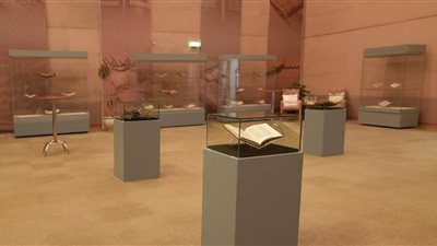 مكتبة الملك عبدالعزيز العامة تطلق معرضًا لأقدم وأندر مخطوطاتها في اللغة العربية