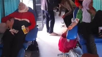 حملة للتبرع بالدم بكلية التربية الرياضية بجامعة الوادي الجديد برعاية رئيس الجامعة