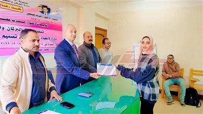 في ختام الدورة التدريبية.. تكريم أعضاء برلمان الشباب كفر الشيخ  