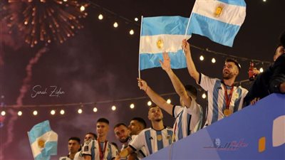 بالصور .. شاهد المسيرة الجماهيرية لمنتخب الأرجنتين عقب الفوز بكأس العالم قطر 2022