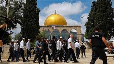 180 مستوطنًا إسرائيليًا اقتحموا المسجد الأقصى في ثالث أيام عيد 