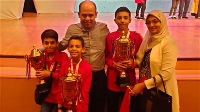 3 طلاب مصريين يحتلون المركز الأول عالميًا لـ
