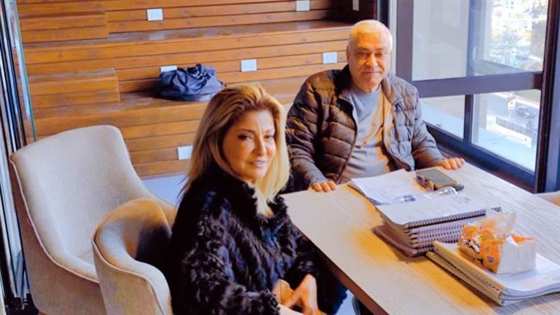 الفنانة علا غانم