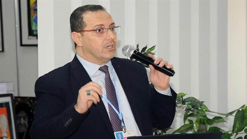 الدكتور وليد عباس