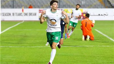  دغموم لاعب المصري يحصد جائزة رجل مباراة المقاولون العرب بالدوري