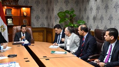 وزير الرياضة يبحث استعدادات استضافة مصر بطولة التصنيف العالمي للمصارعة فبراير المقبل