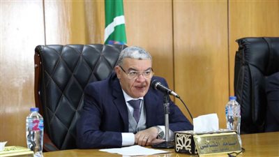 محافظ المنيا : تفعيل اللجان الرقابية لتحقيق الانضباط داخل الأسواق 