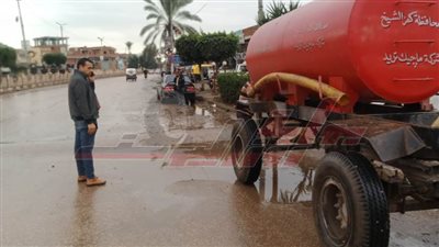 رفع مياه الأمطار بسيدي سالم ومصيف بلطيم في كفر الشيخ    