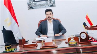 خبير: قرار المركزي برفع سعر الفائدة سيكبح جماح التضخم ويسيطر على ارتفاع الأسعار