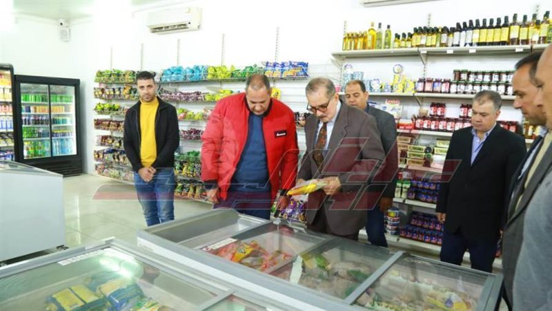 جولة المحافظ