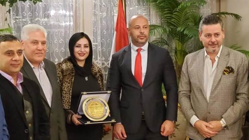 صالون النائبة آيات